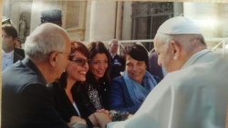 Papa Francesco con la delegazione del Giglio