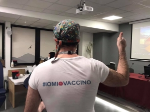 Vaccini: Al Giglio solo a pazienti prenotati over80