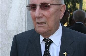 Conferimento della cittadinanza onoraria di Cefalù a Don Luigi Maria Verzè
