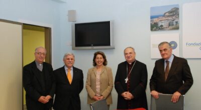 Natale, vescovo di Cefalù incontra ammalati e li esorta alla speranza